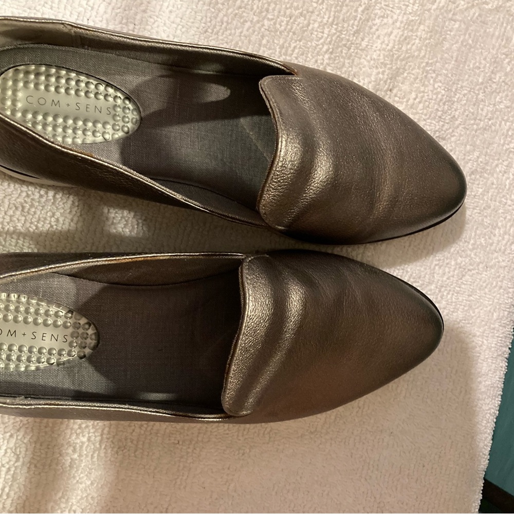 Size 8 1/2 Com-Sense Leather shoes